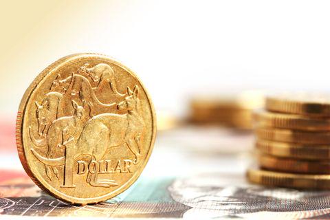 عمليات شراء الدولار الأسترالي تقترب من الأهداف 