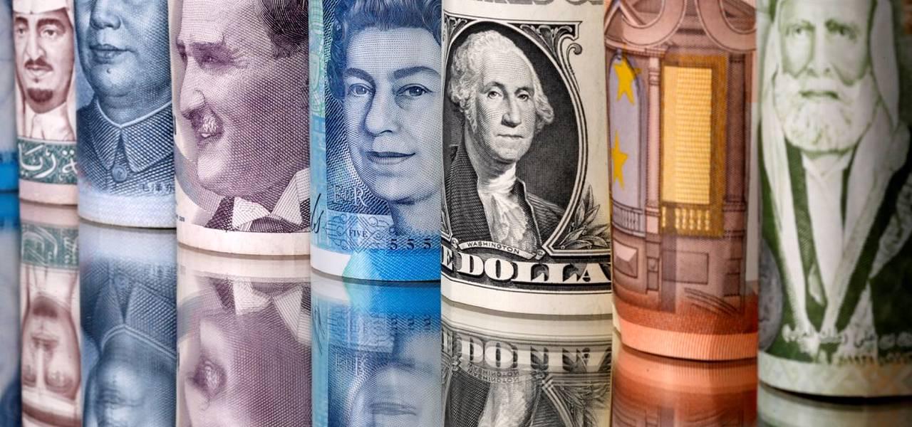 قوة الدولار أم ضعف باقي العملات؟