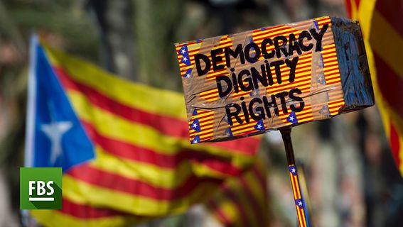 زعيم كتالونيا يدعو لتعليق العمل بنتيجة استفتاء الانفصال ويدعو مدريد للحوار ...