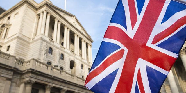هل يساهم بنك إنجلترا في صمود الباوند؟