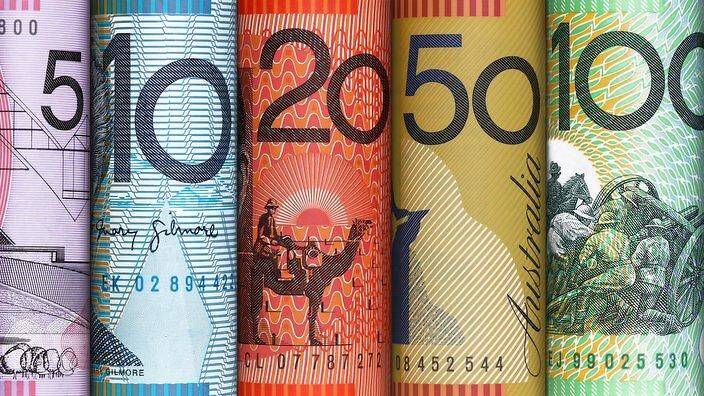 الدولار الاسترالي والنيوزيلندي يرتفعان مع هدوء التوترات التجارية