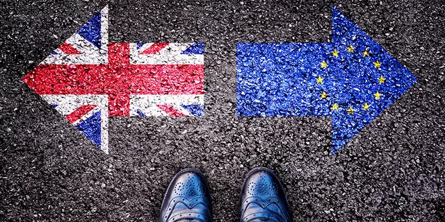 المملكة المتحدة والاتحاد الأوروبي يوافقان على منطقة تجارة حرة