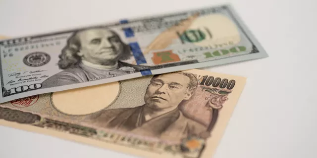 JPY or USD: who is stronger?