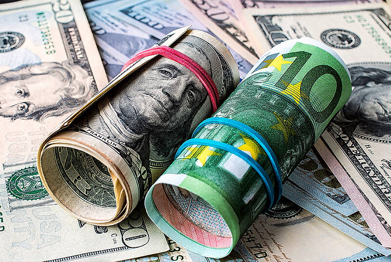 تحليل زوج اليورو دولار ليوم 20-5-2019