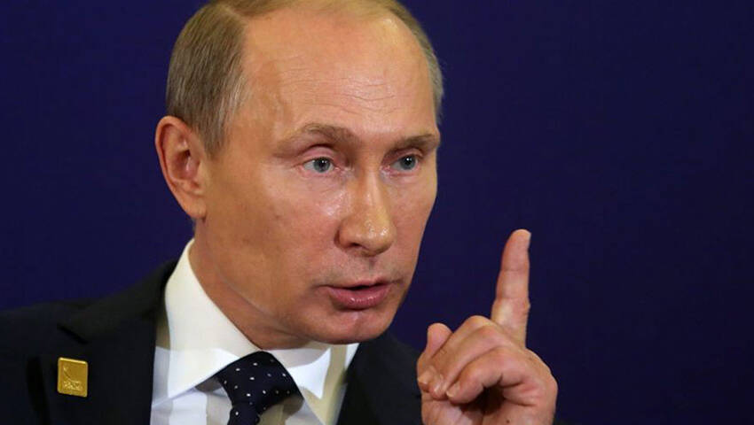 بوتين: روسيا تطرد 755 دبلوماسياً أمريكياً ، ولايرى أملاً في تحسن العلاقات في وقت قريب .. 