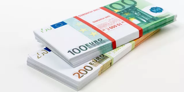 اليورو فوق مستويات 1.23