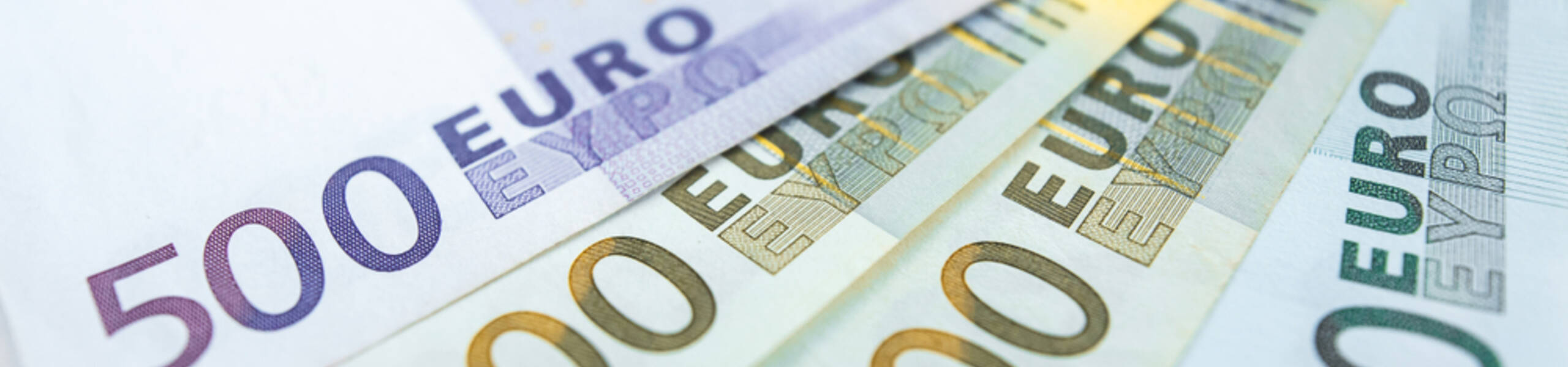 هل سيتباطأ البنك المركزي الأوروبي في رفع أسعار الفائدة مع تباطؤ التضخم في منطقة اليورو؟