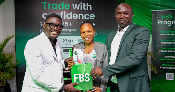 FBS Menyambut 200 Trader di Seminarnya di Lagos
